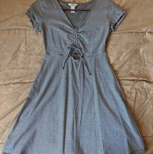 Peephole cotton skater dress. Black & white stripe